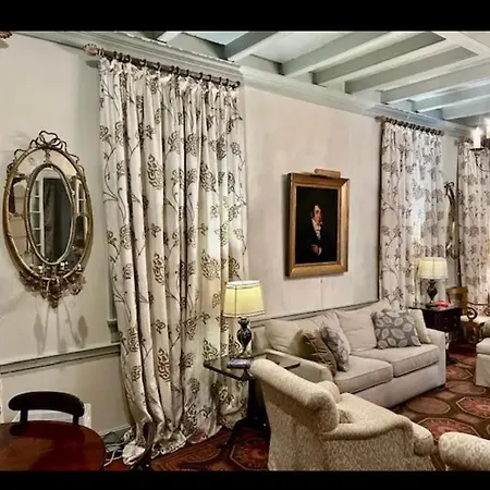 Aparthotel Nola *