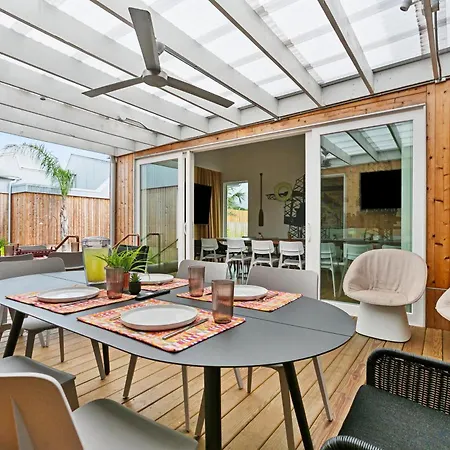 The Florentine Private 12br Holiday home New Orleans