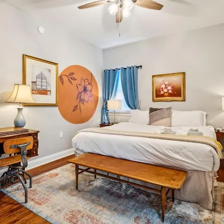 Spacious 5br 3ba With Private Courtyard And Heated Pool New Orleans