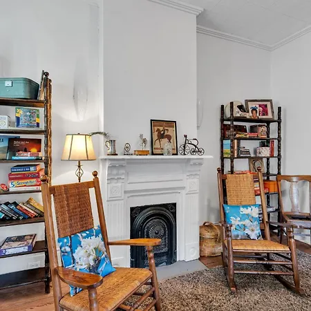 Bright W Gardens & Bayou-style Porch *