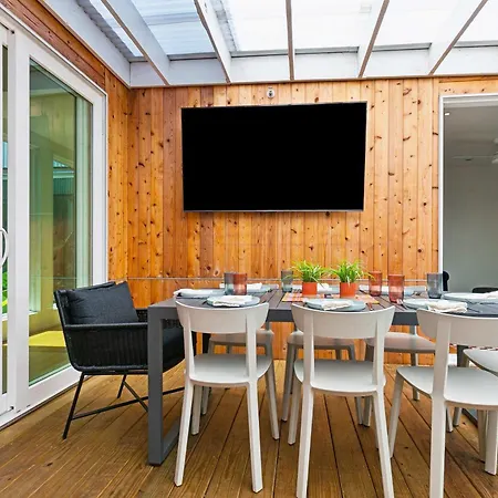 Holiday home The Cocodrie Private 12br