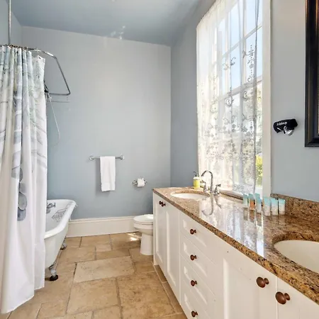 Bright W Heated Pool & Pool Table 5br 4ba Villa *