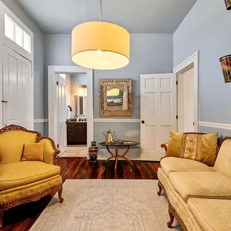 Bright W Heated Pool & Pool Table 5br 4ba Villa *