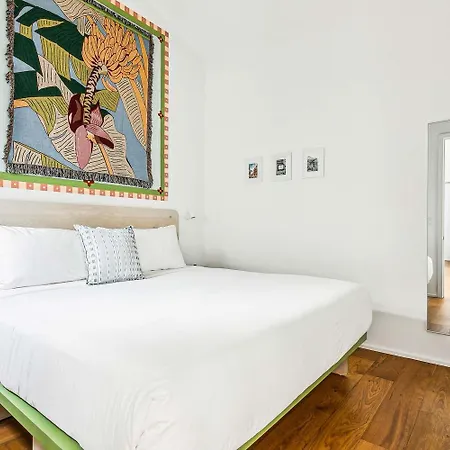 The Florentine Private 12br *