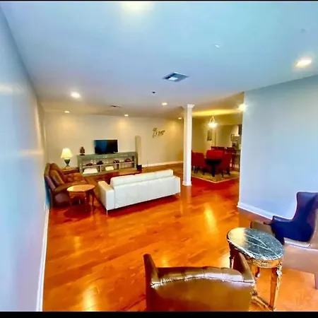 Aparthotel Nola *
