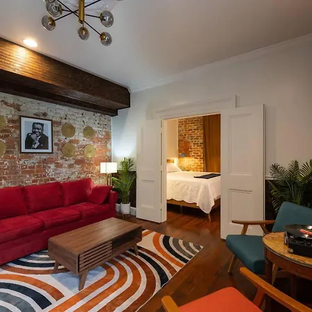 5 Themed Units In Fq With Pool Holiday home *