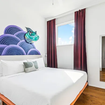 The Florentine Private 12br