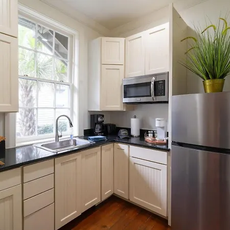 Holiday home 5 Themed Units In Fq With Pool New Orleans