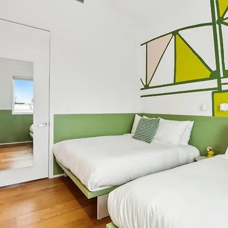 The Cocodrie Private 12br Holiday home *