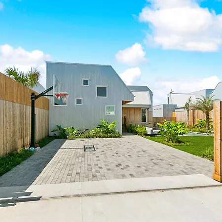 Holiday home The Cocodrie Private 12br