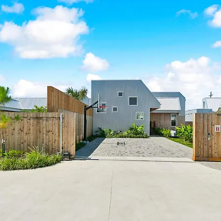 Holiday home The Cocodrie Private 12br New Orleans