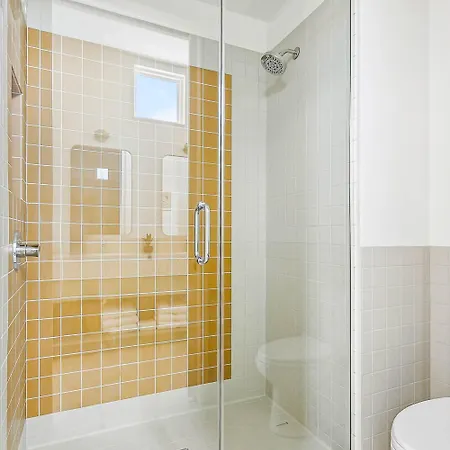 Holiday home The Herald 12br Private *