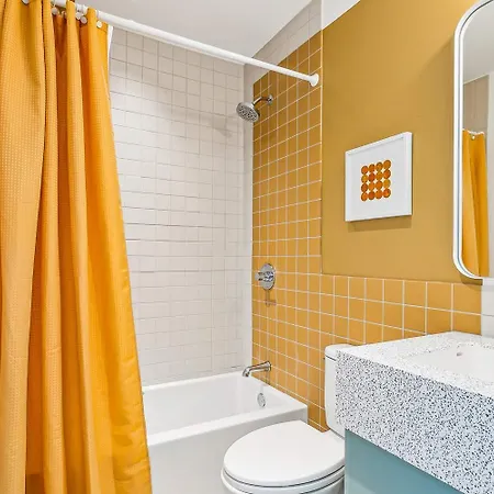 Holiday home The Florentine Private 12br *