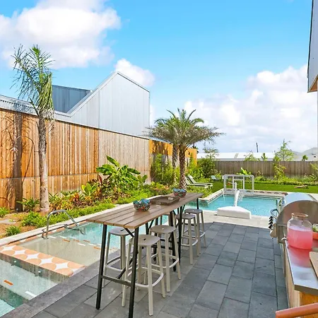 The Cocodrie Private 12br * New Orleans