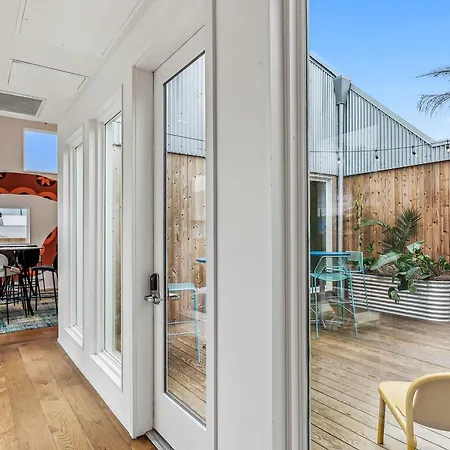 The Herald 12br Private Holiday home