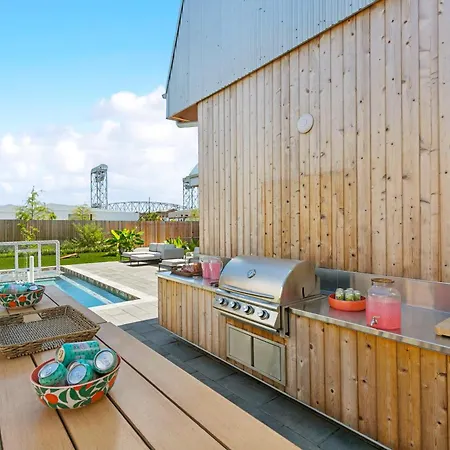 The Cocodrie Private 12br