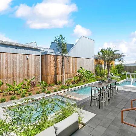 The Cocodrie Private 12br New Orleans