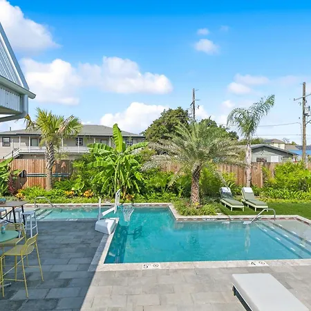 The Herald 12br Private Holiday home