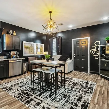 Spacious 5br Nola Loft Perfect For Groups Apartment New Orleans