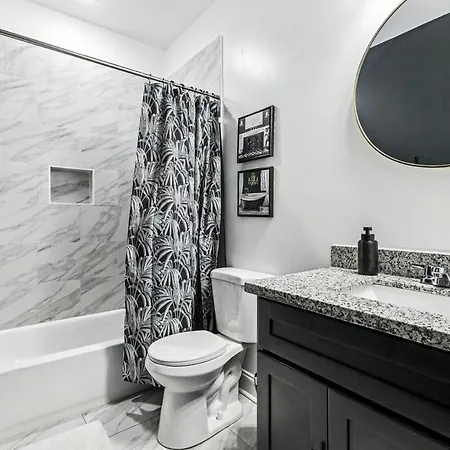 Spacious 5br Nola Loft Perfect For Groups Apartment