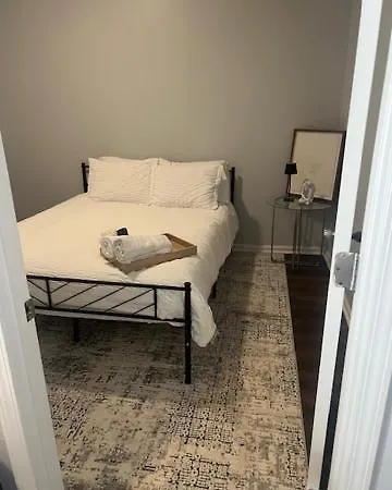Trisuites 2 Apartment