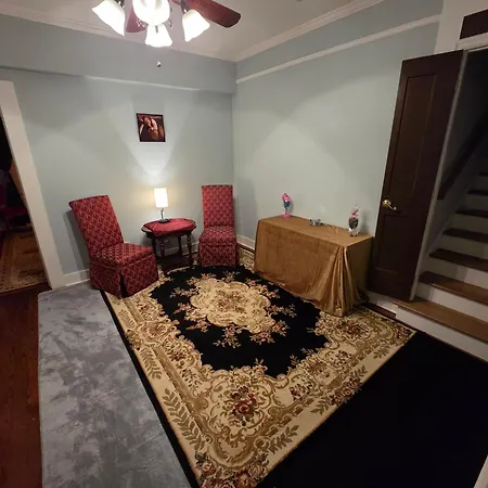 Private Bedroom Bath Sitting & Porch