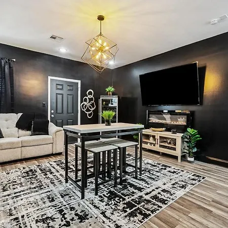 Spacious 5br Nola Loft Perfect For Groups Apartment New Orleans
