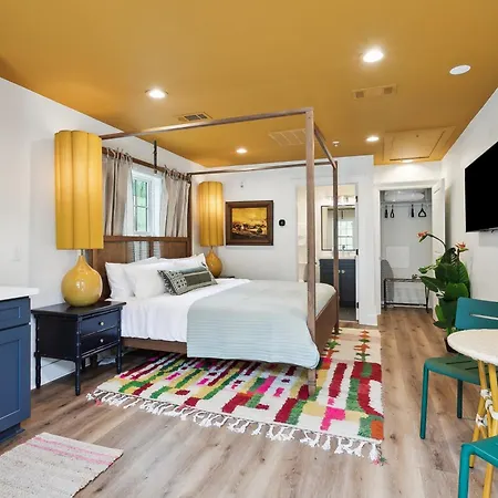Vibrant Nola Retreat Jazz & Culture Apartment New Orleans