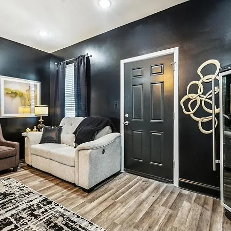Spacious 5br Nola Loft Perfect For Groups Apartment