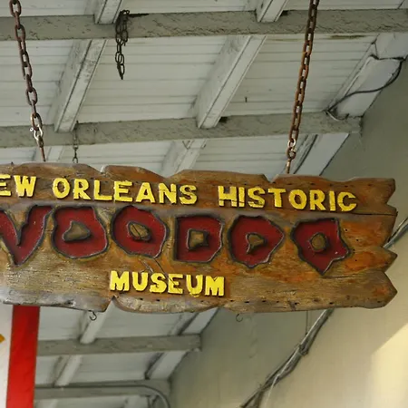 Nola
