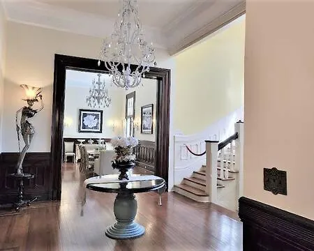 Walker Mansion On St Charles Ave - Unit 4 Apartment *