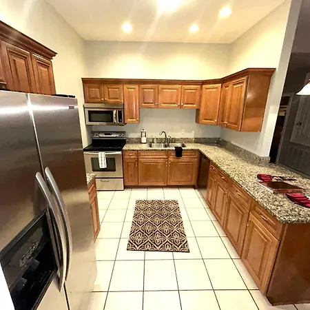 Nola Apartment *