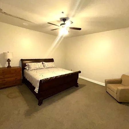Nola Apartment