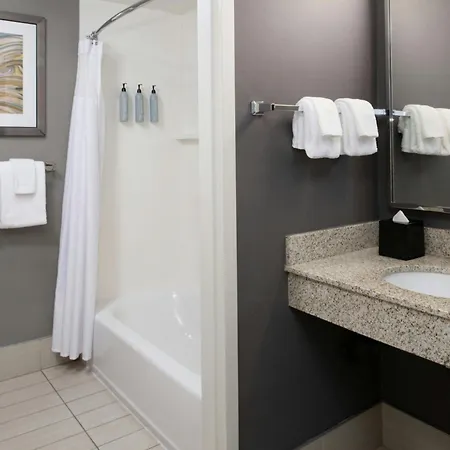 Hotel Courtyard By Marriott Warehouse Arts District 3*
