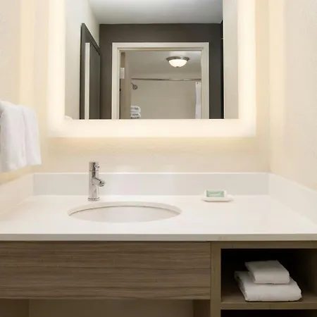 Hotel Springhill By Marriott Warehouse Arts District New Orleans