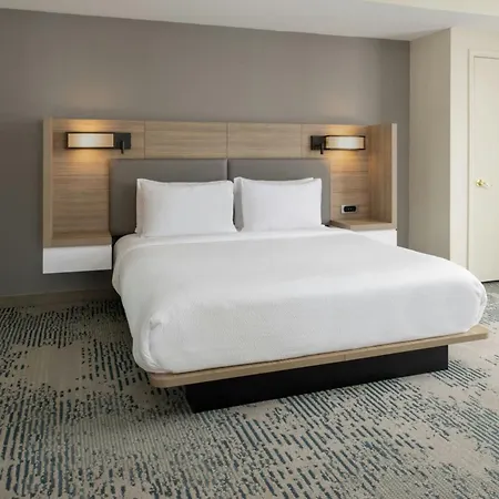 Hotel Springhill By Marriott Warehouse Arts District New Orleans