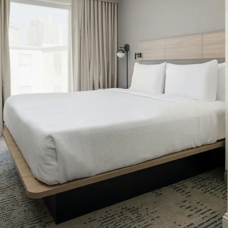 Springhill By Marriott Warehouse Arts District Hotel 3*