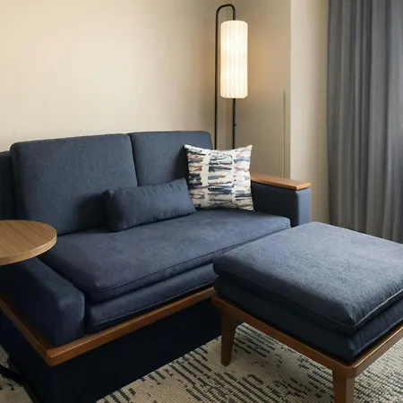 Hotel Courtyard By Marriott Warehouse Arts District New Orleans