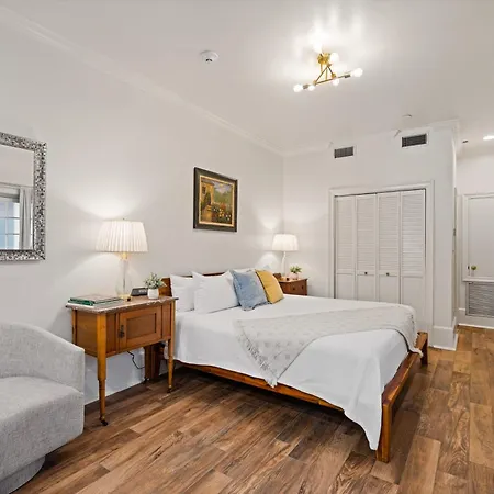 Hotel Grenoble House 3*