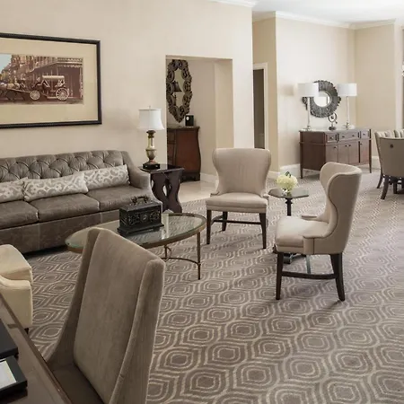 The Roosevelt - Waldorf Astoria & 5* New Orleans