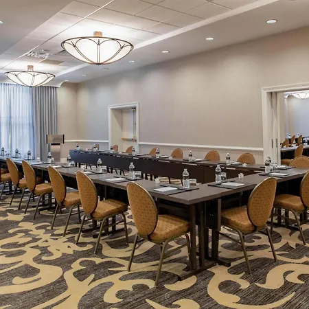 The Roosevelt - Waldorf Astoria & 5* New Orleans