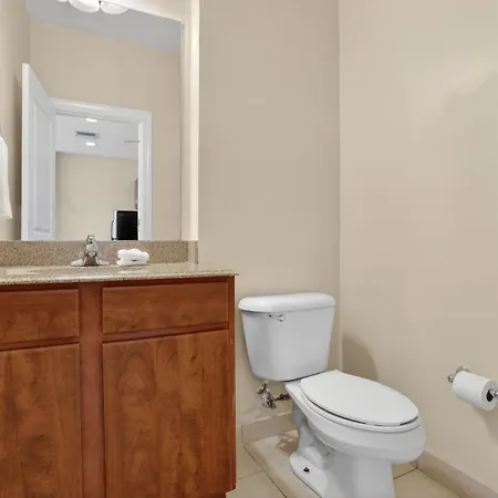 Apartment Roami At Duncan Plaza *