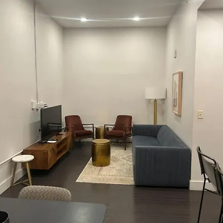 Hotel The Gregory 301 *