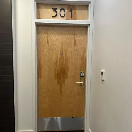 Hotel The Gregory 301 *