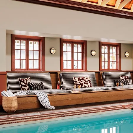 Rare 10br Luxury Estate Heated Indoor Pool Holiday home