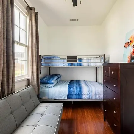 Holiday home Beautiful Allen Toussaint Earhart Duplex *
