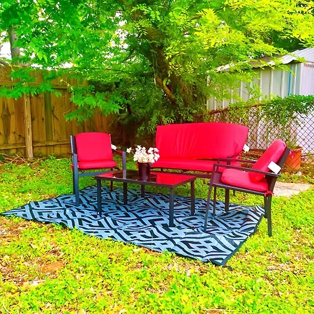 Holiday home Convenient Home, Near Super Dome, Less Than 1 Mile From French Quarter *
