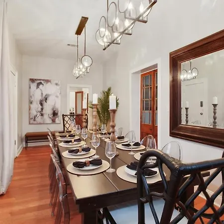 Historic 8br With Pool Hot Tub