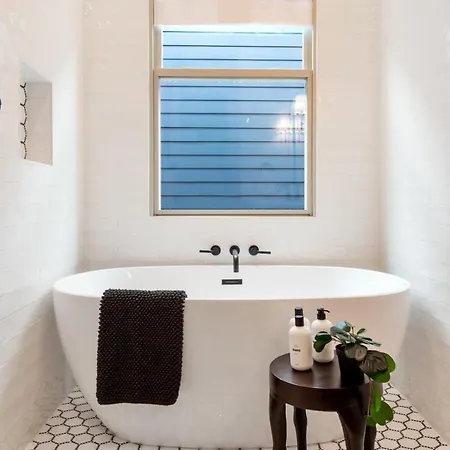 Relaxing Private Heated Pool New Orleans