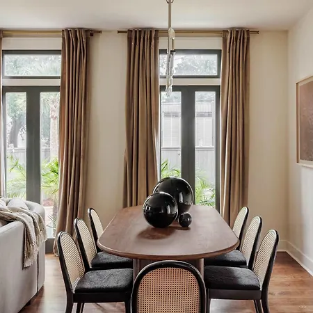Holiday home Luxe 6-bedroom Garden District Retreat Pool New Orleans